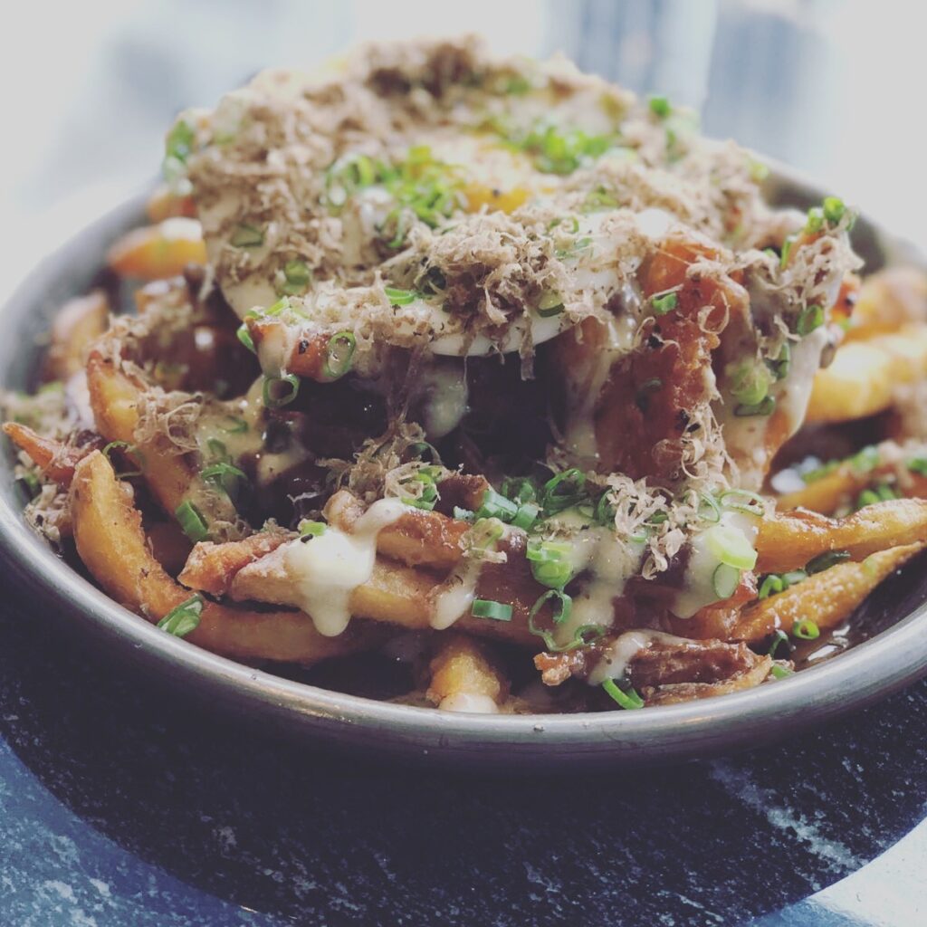 Gallery Blue Label Pizza & Wine